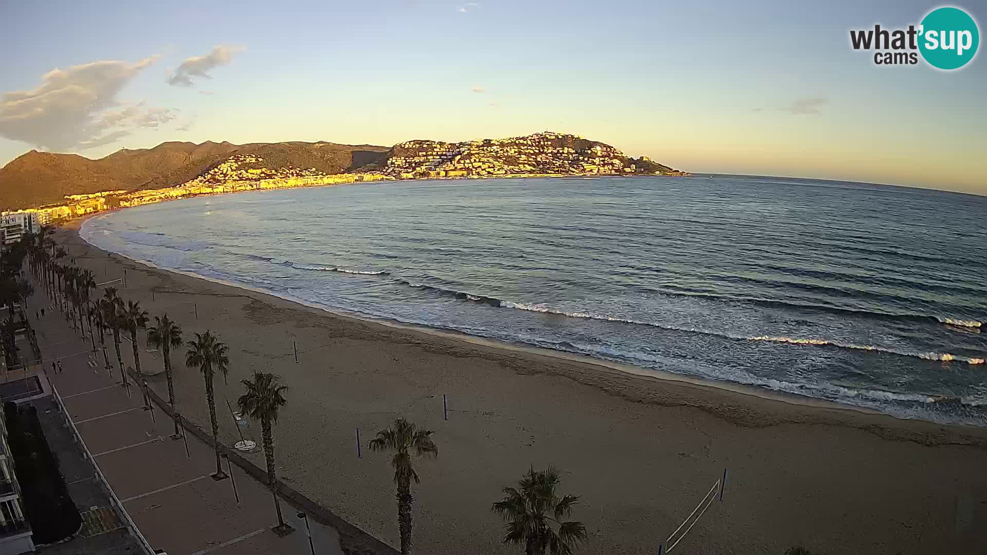 Live Roses Webcam Costa Brava beach view from MonteCarlo Hotel