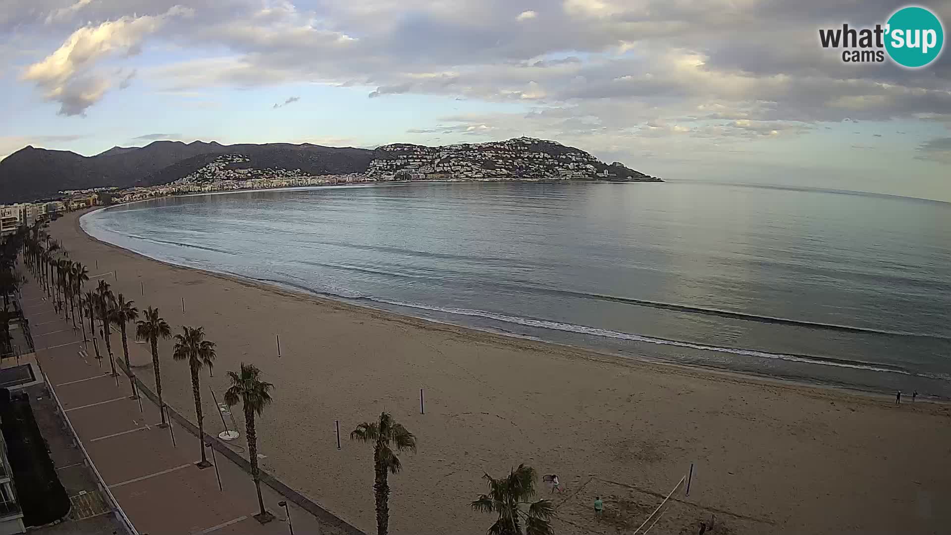 Live Roses Webcam Costa Brava beach view from MonteCarlo Hotel
