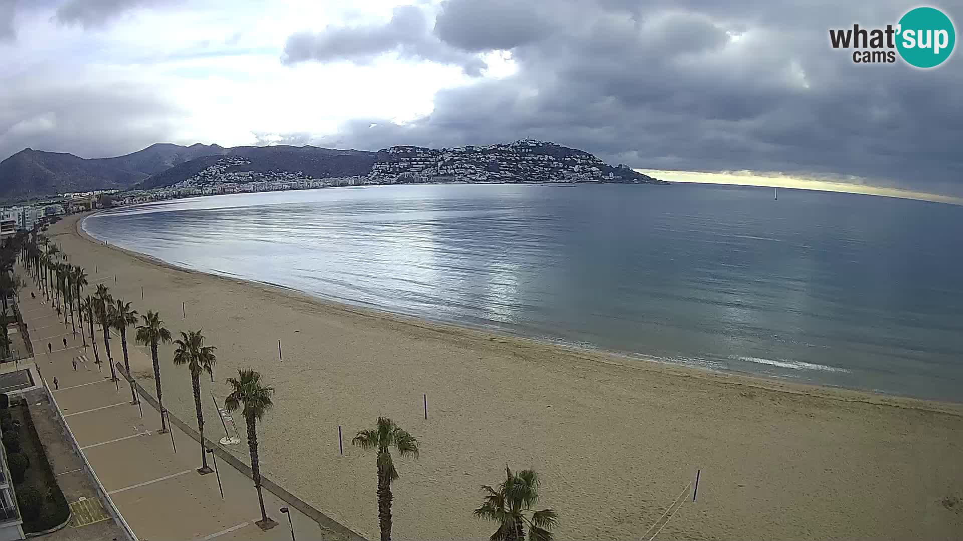 Live cam Roses  – Costa Brava spiaggia – Hotel MonteCarlo