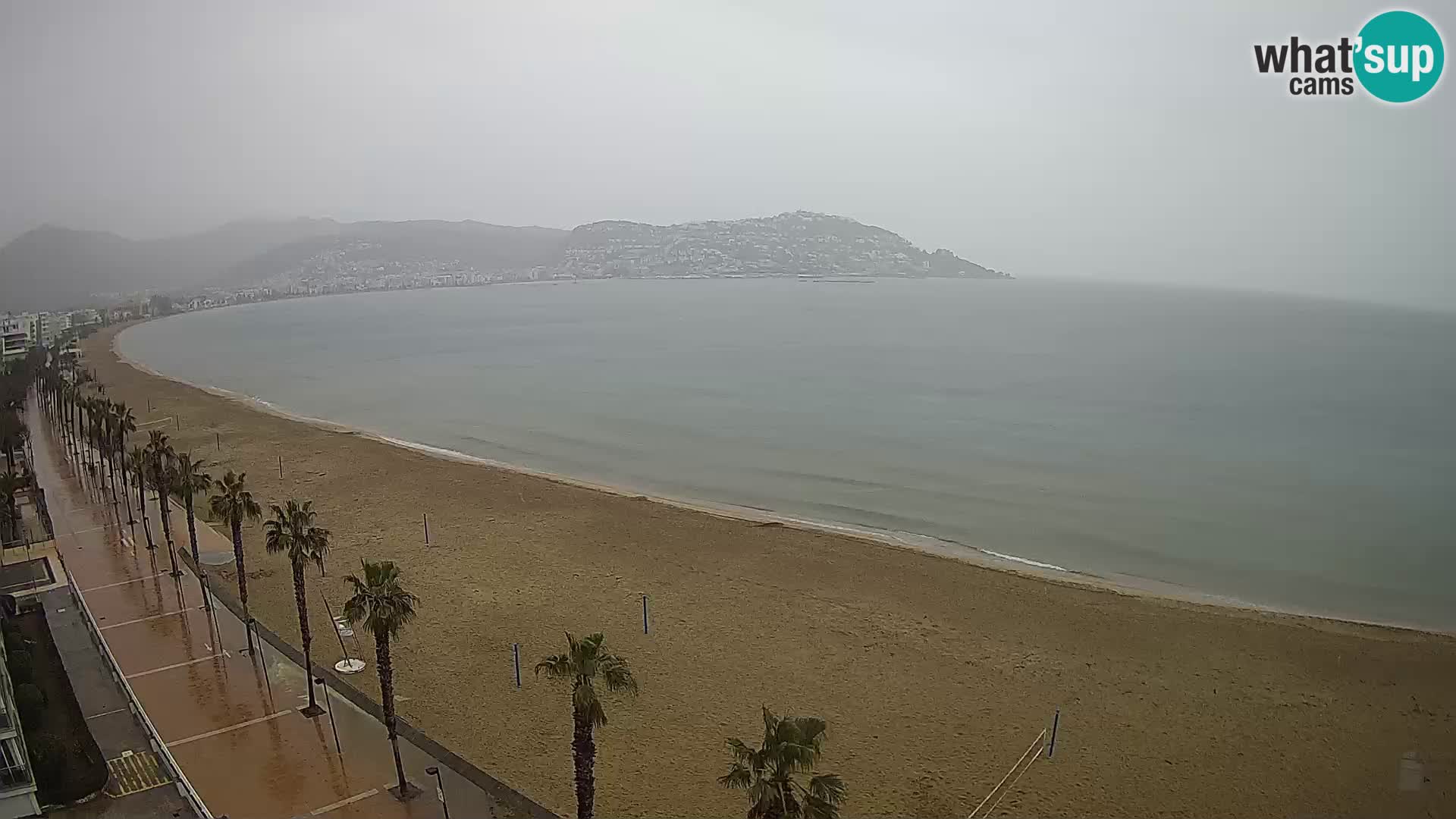 Live Roses Webcam Costa Brava beach view from MonteCarlo Hotel