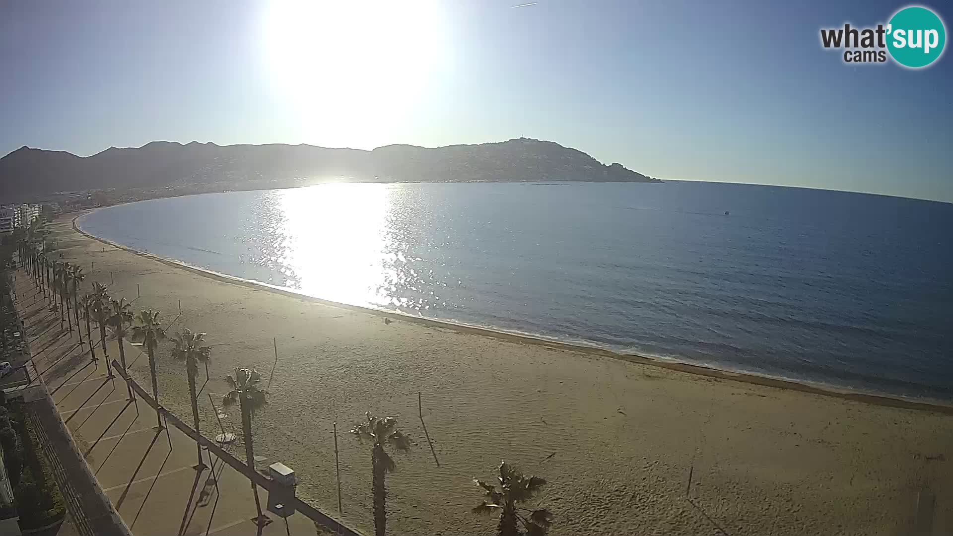 Live Roses Webcam Costa Brava beach view from MonteCarlo Hotel
