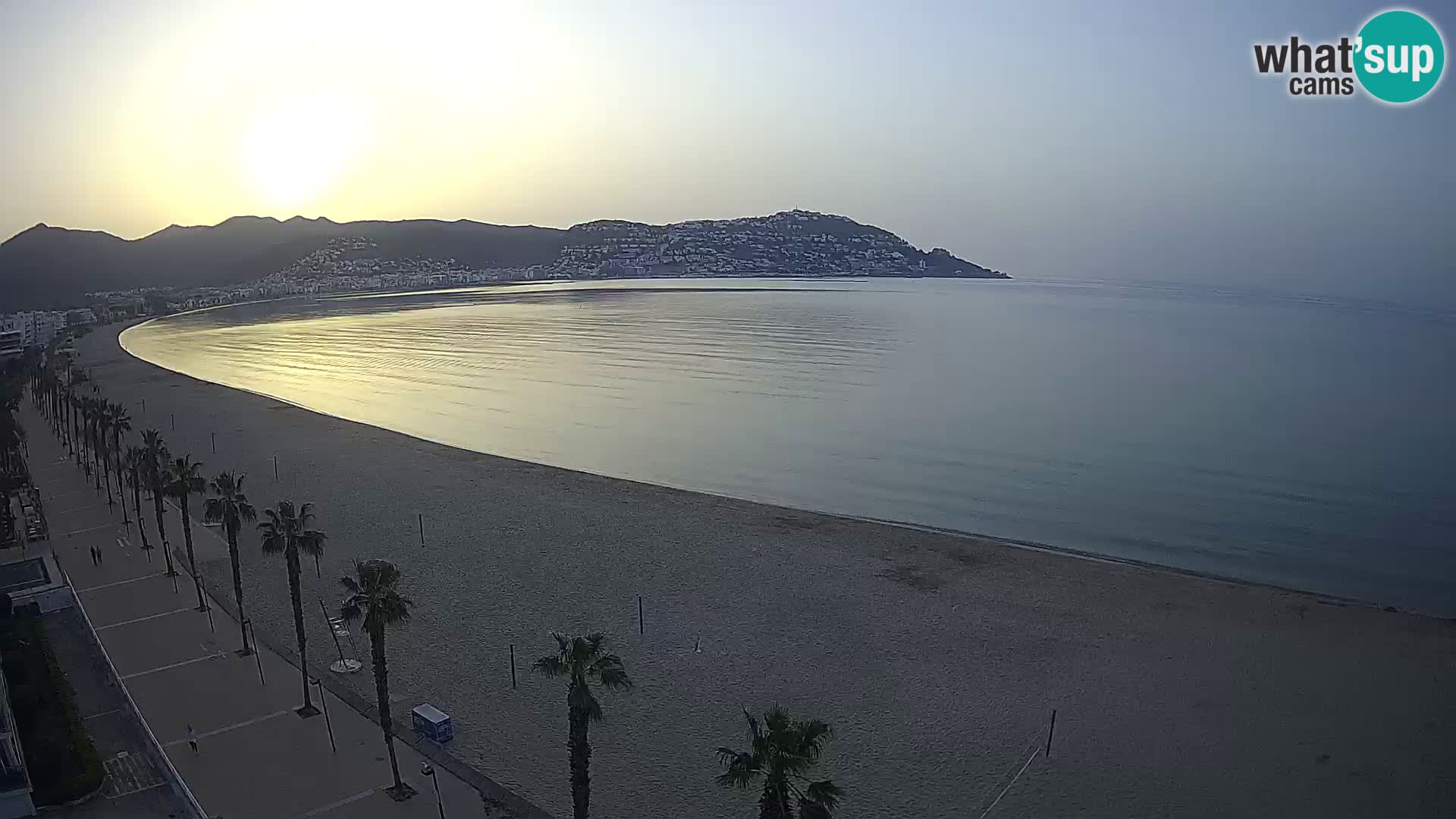 Live Roses Webcam Costa Brava beach view from MonteCarlo Hotel
