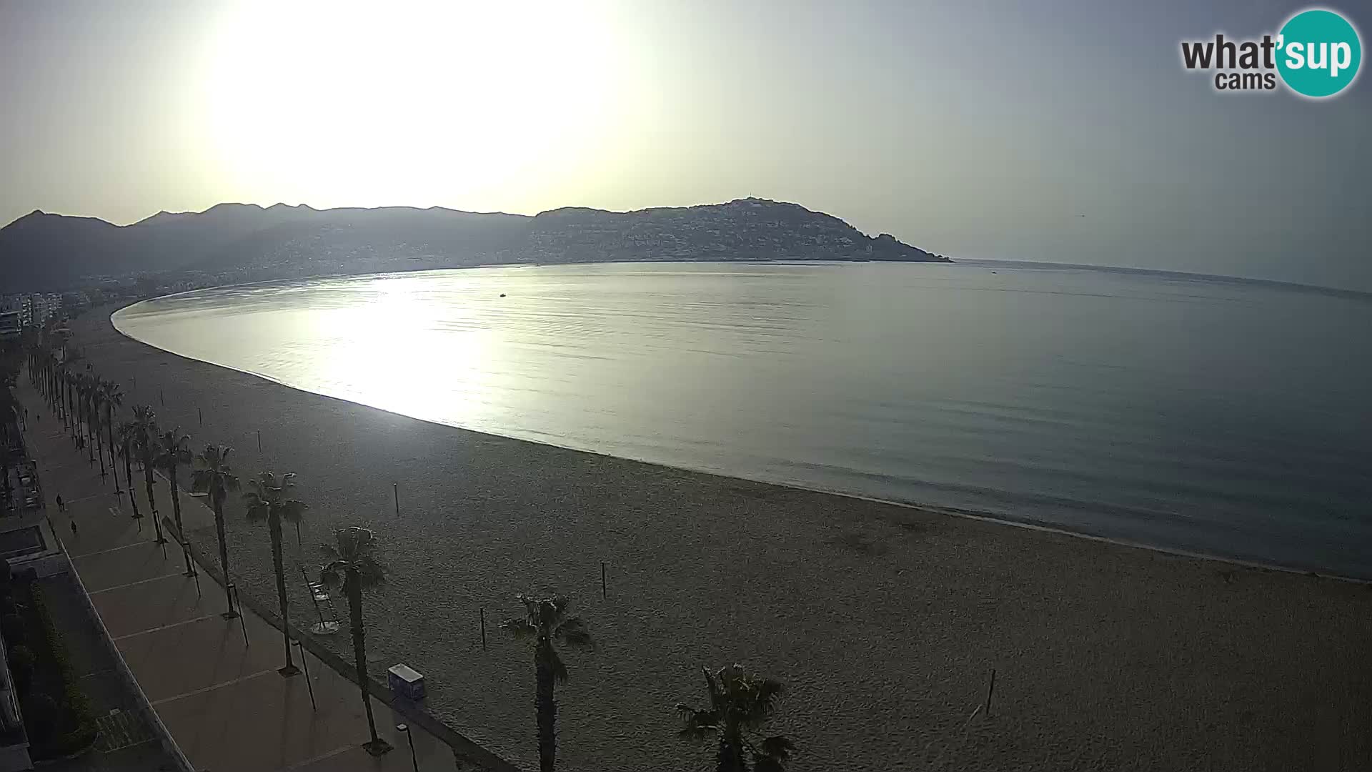 Live Roses Webcam Costa Brava beach view from MonteCarlo Hotel