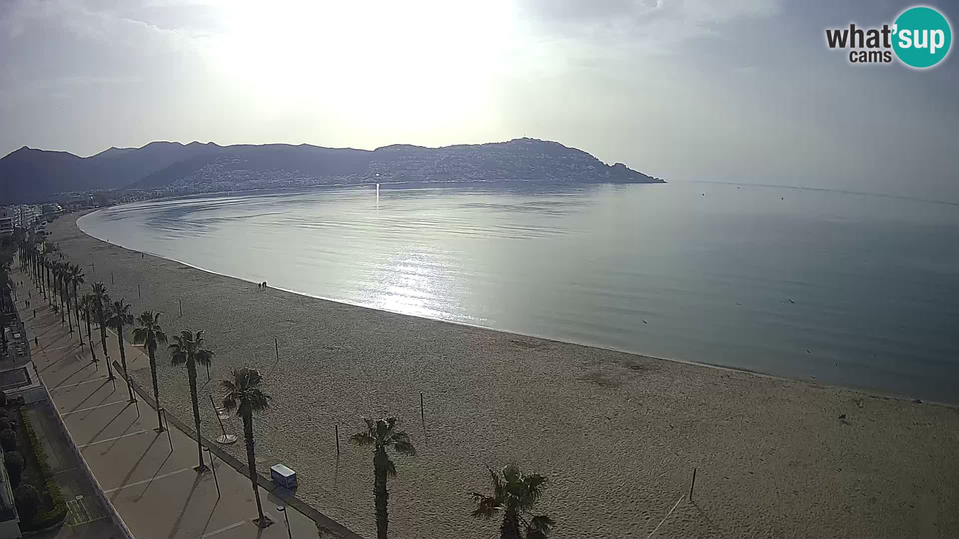 Live Roses Webcam Costa Brava beach view from MonteCarlo Hotel