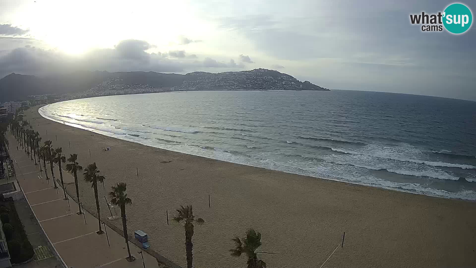 Live Roses Webcam Costa Brava beach view from MonteCarlo Hotel