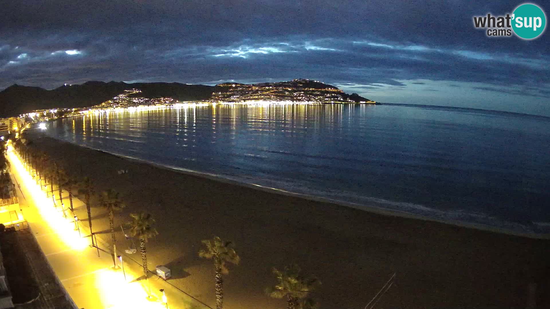 Live Roses Webcam Costa Brava beach view from MonteCarlo Hotel