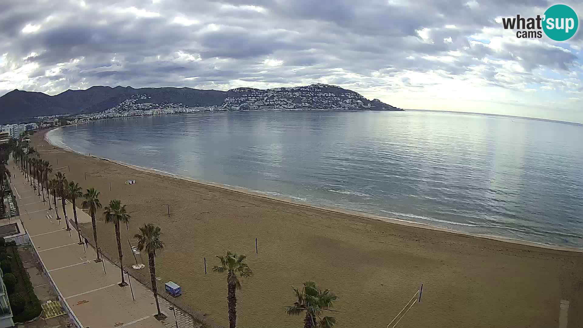 Live Roses Webcam Costa Brava beach view from MonteCarlo Hotel