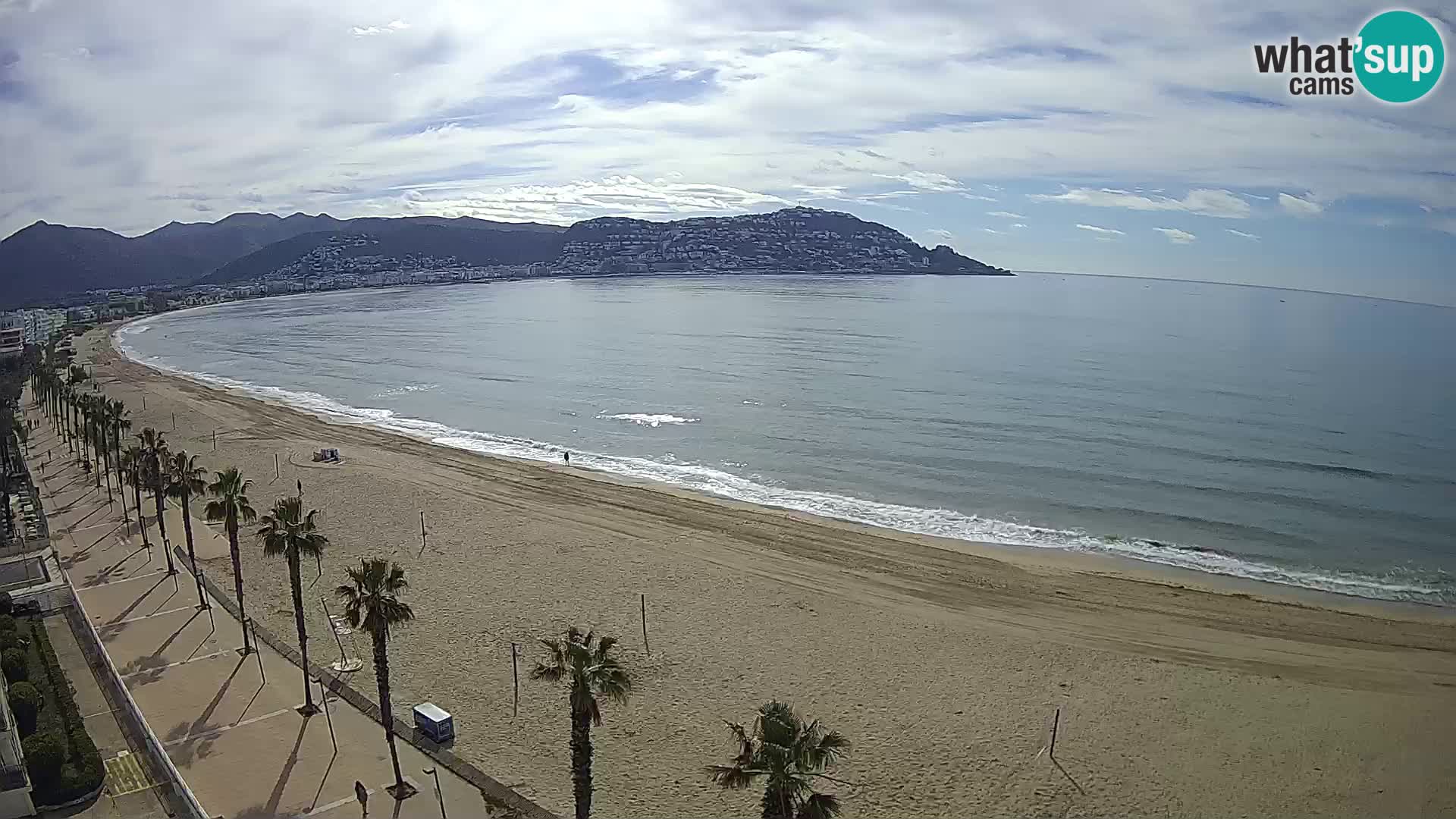 Live Roses Webcam Costa Brava beach view from MonteCarlo Hotel