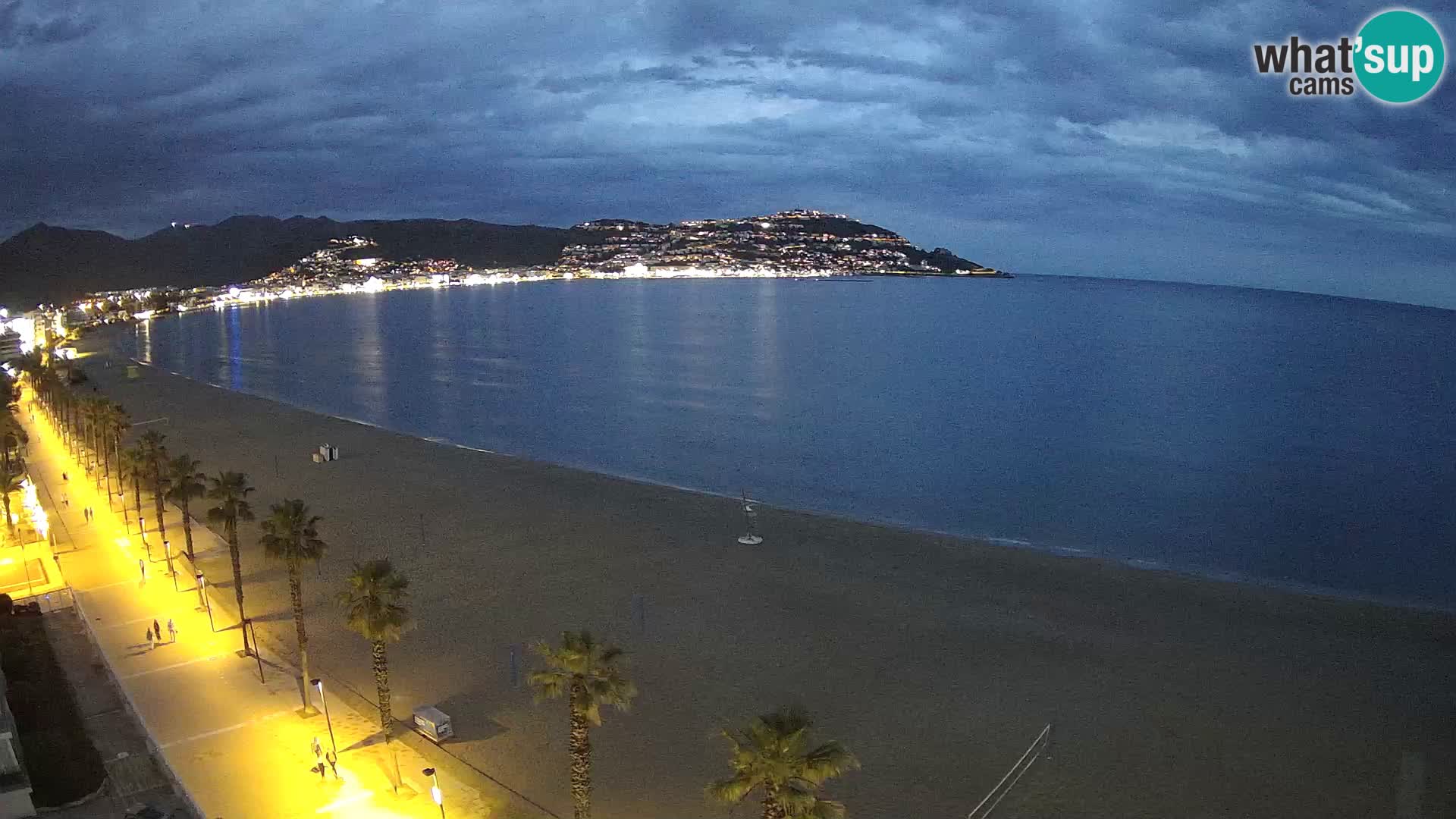 Live Roses Webcam Costa Brava beach view from MonteCarlo Hotel