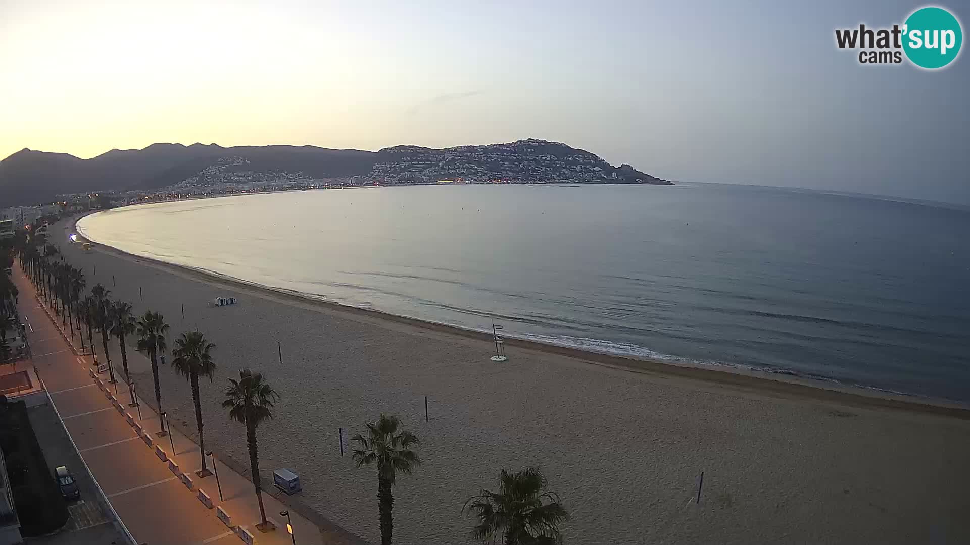 Live Roses Webcam Costa Brava beach view from MonteCarlo Hotel