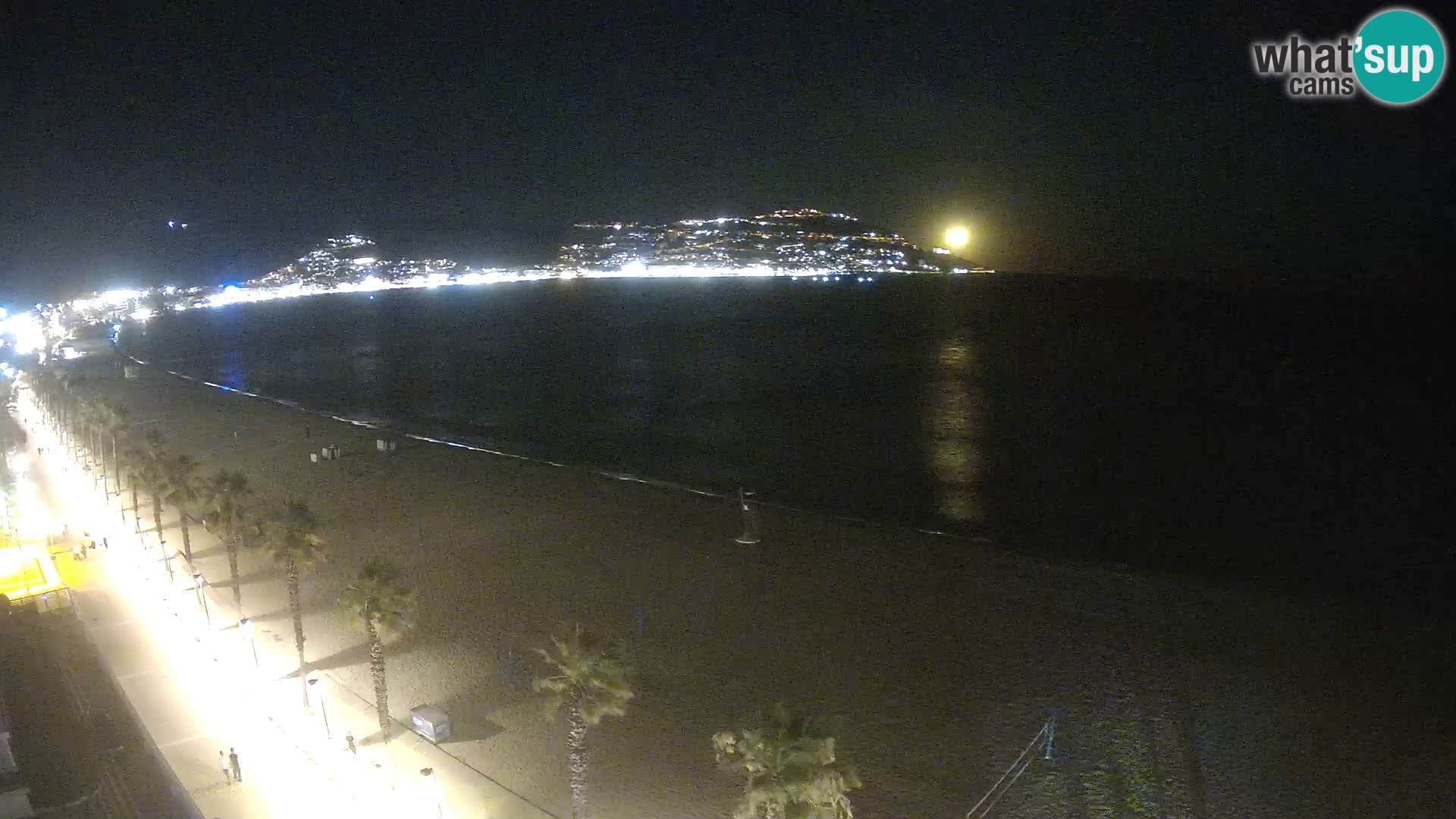 Live Roses Webcam Costa Brava beach view from MonteCarlo Hotel