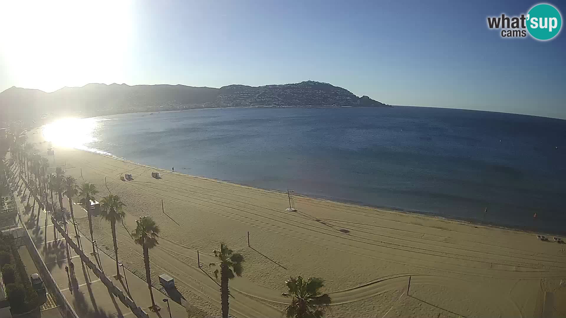 Live Roses Webcam Costa Brava beach view from MonteCarlo Hotel