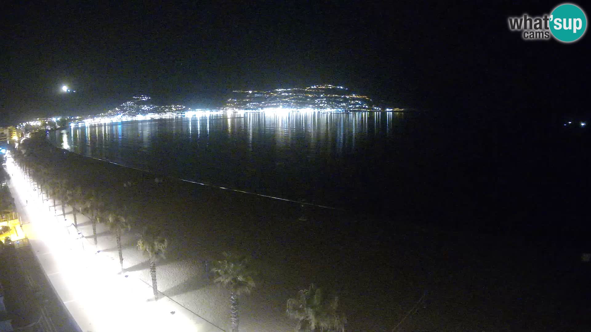Live Roses Webcam Costa Brava beach view from MonteCarlo Hotel