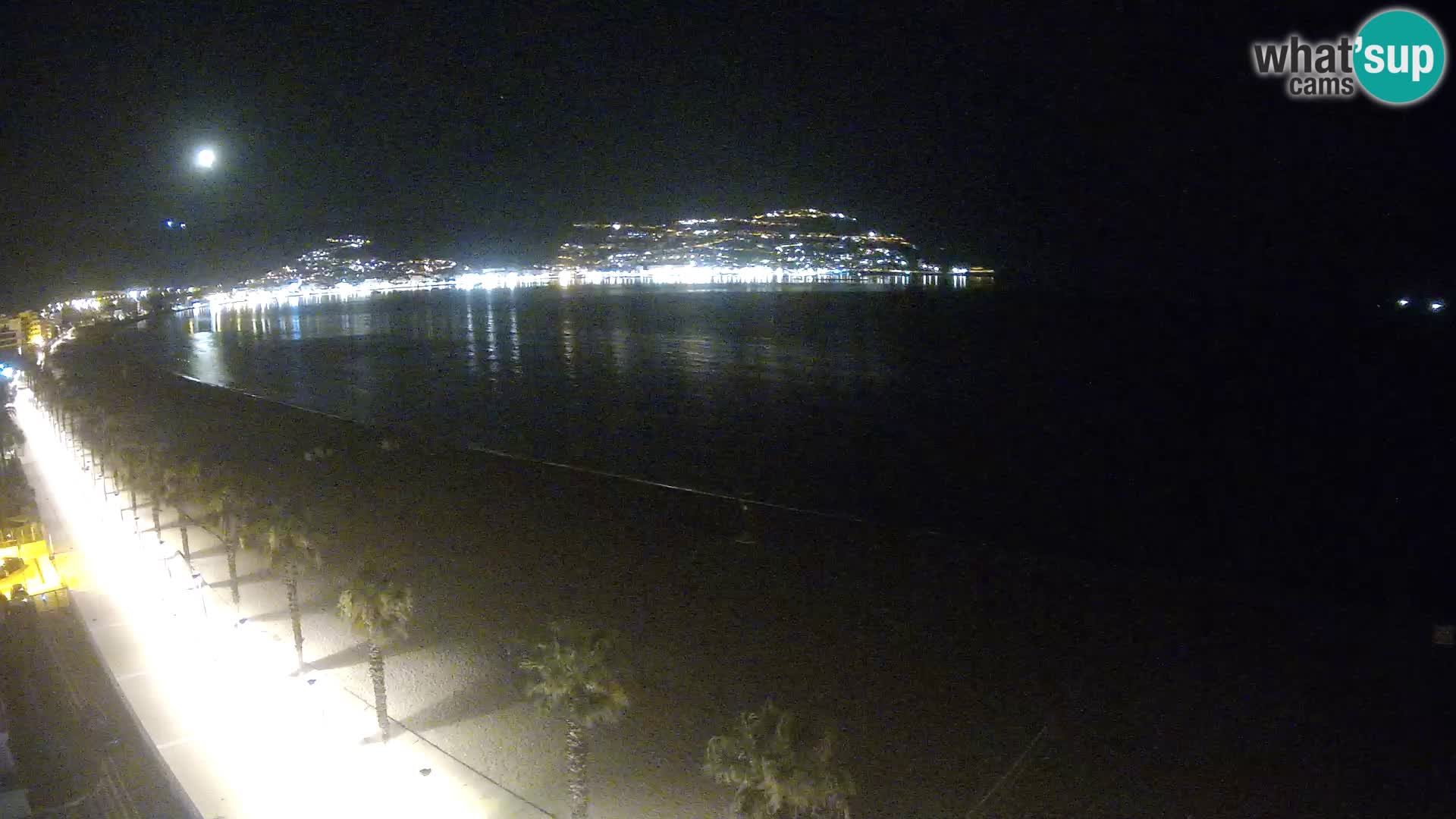 Live Roses Webcam Costa Brava beach view from MonteCarlo Hotel