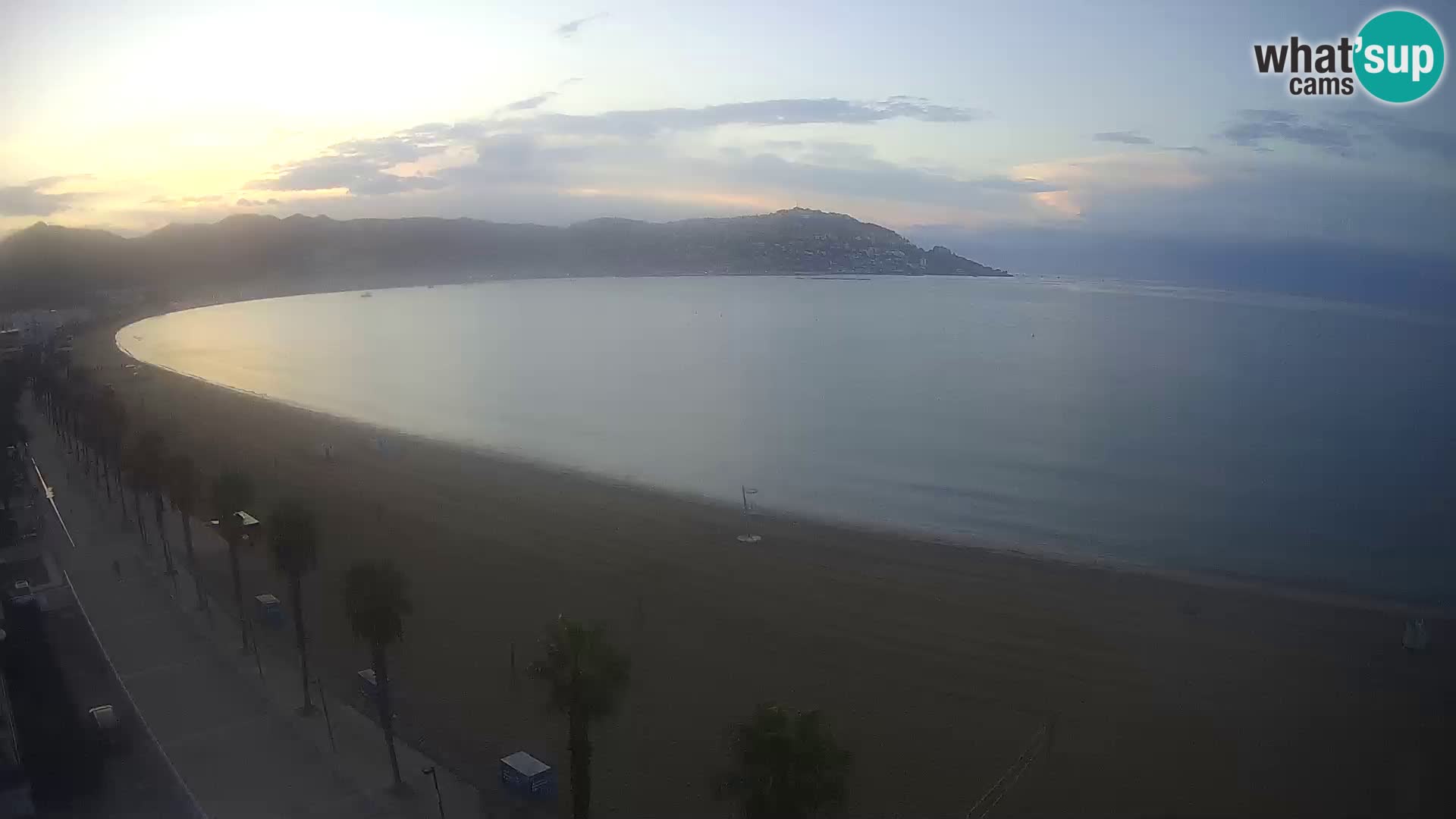 Live Roses Webcam Costa Brava beach view from MonteCarlo Hotel
