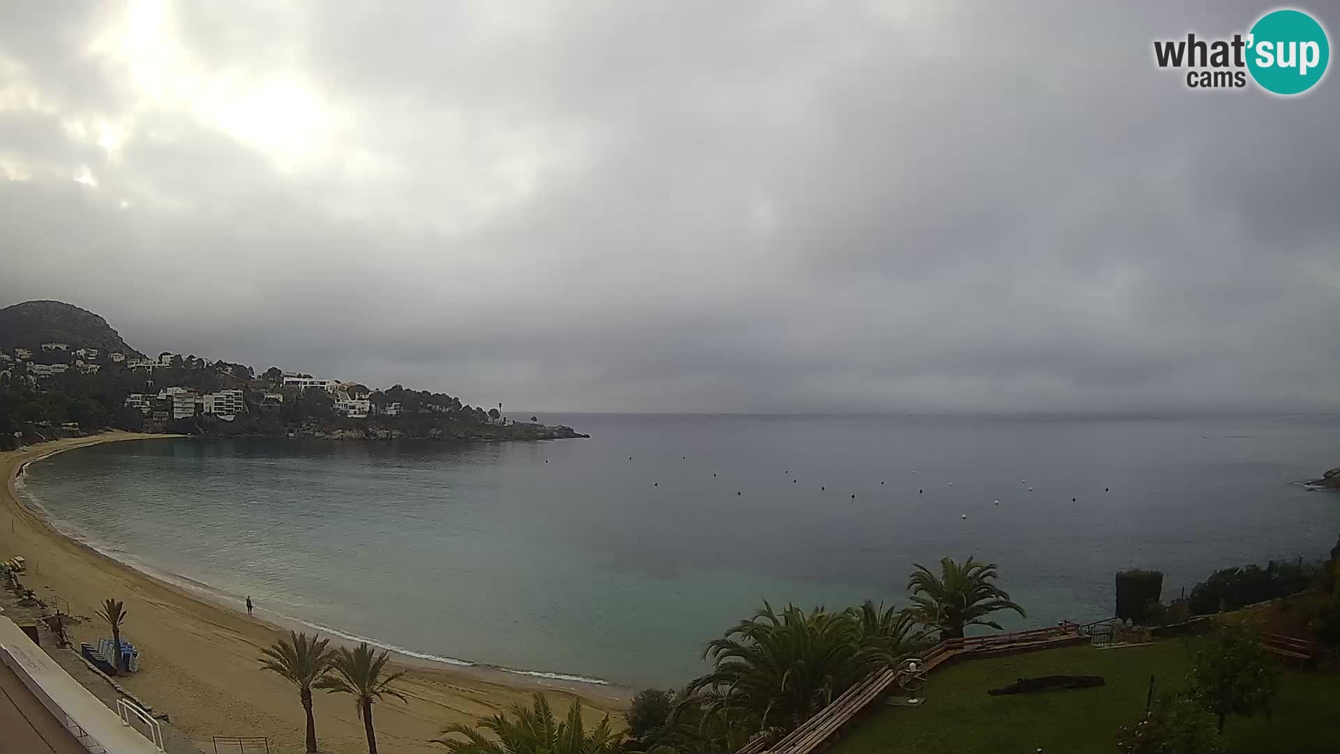 Platja de l’Almadrava beach Live Webcam Roses – Costa Brava – Spain