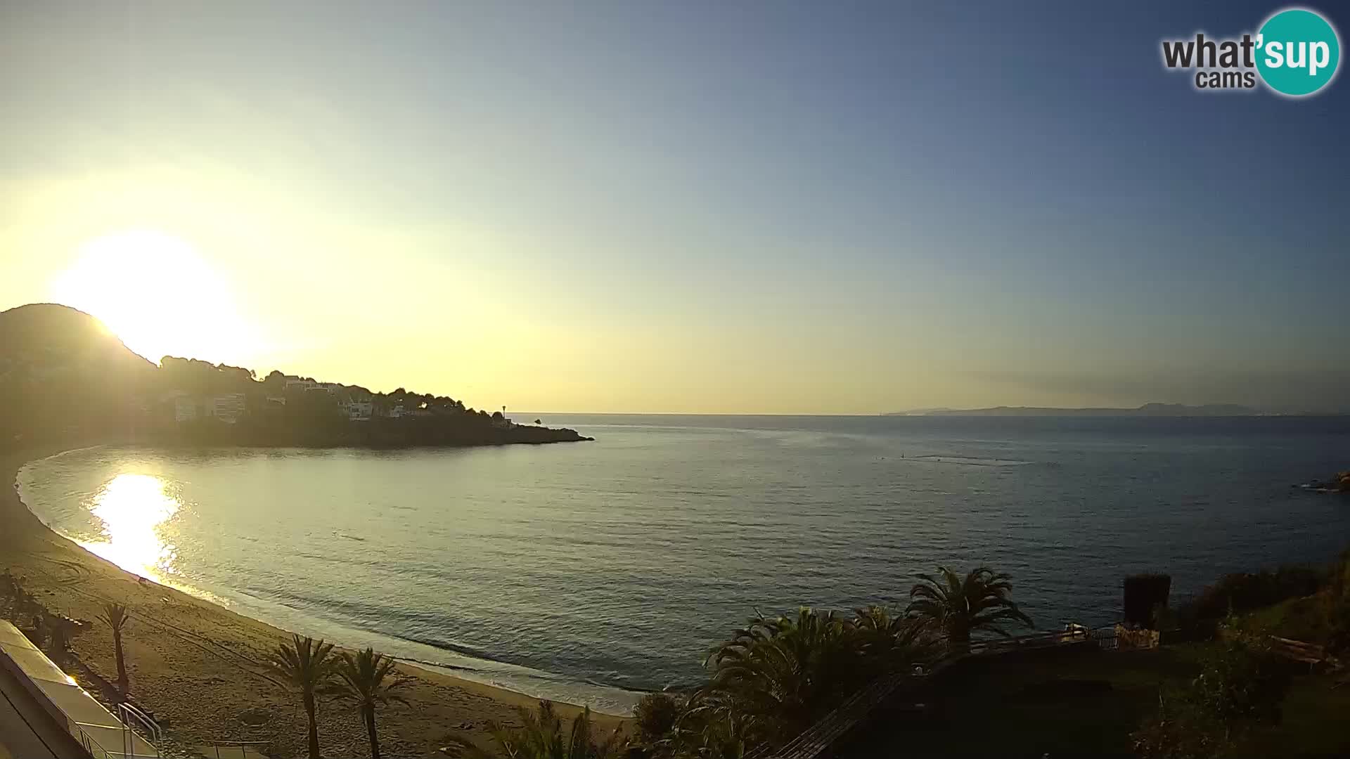 Platja de l’Almadrava beach Live Webcam Roses – Costa Brava – Spain