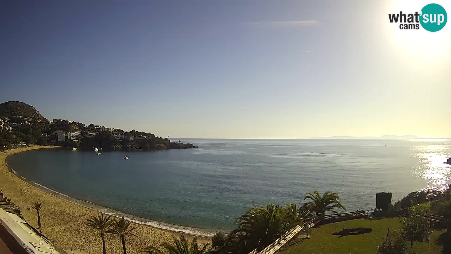 Platja de l’Almadrava beach Live Webcam Roses – Costa Brava – Spain