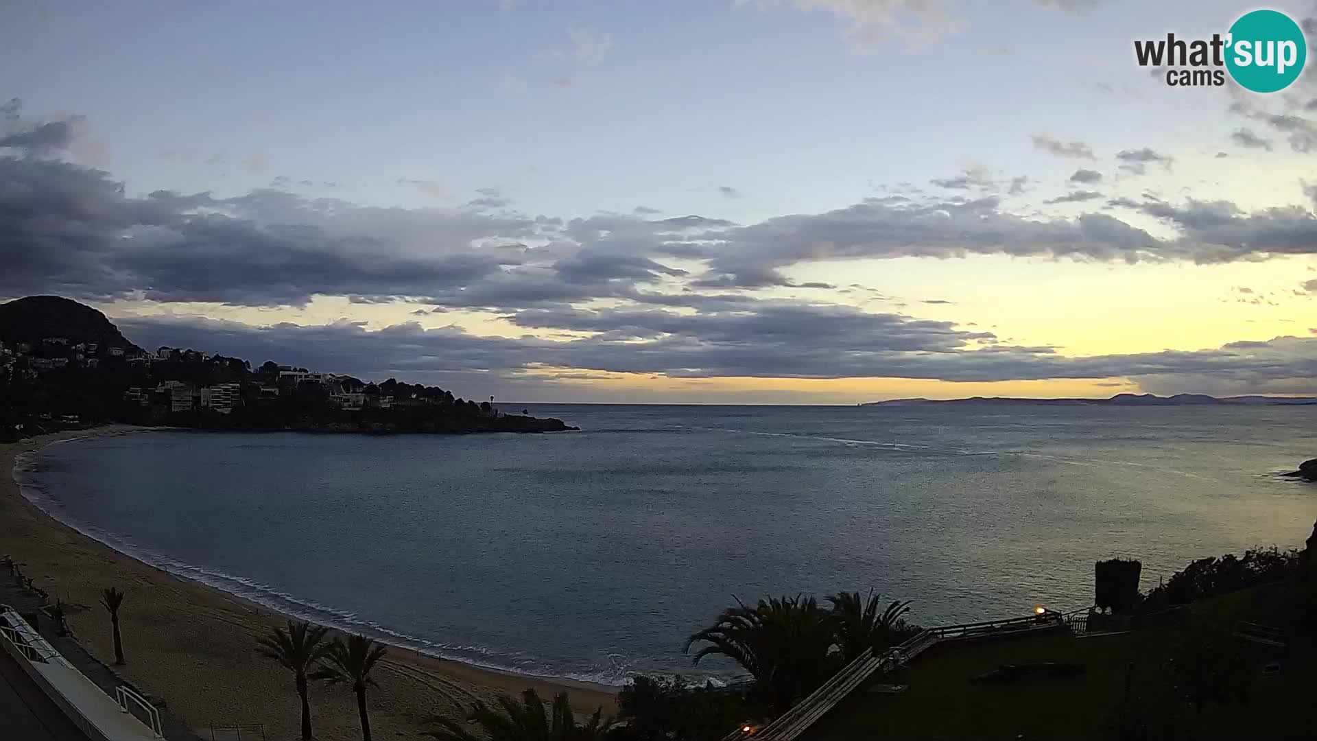 Playa de l’Almadrava camera en vivo Roses – Costa Brava – Espana