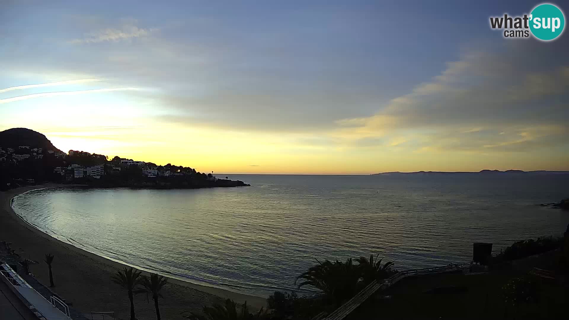 Platja de l’Almadrava beach Live Webcam Roses – Costa Brava – Spain