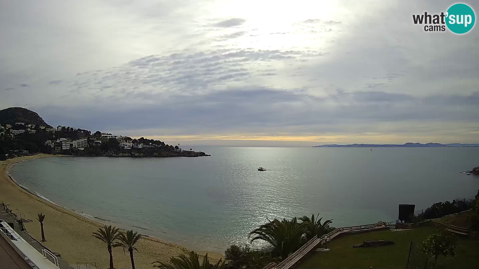 Playa de l’Almadrava camera en vivo Roses – Costa Brava – Espana