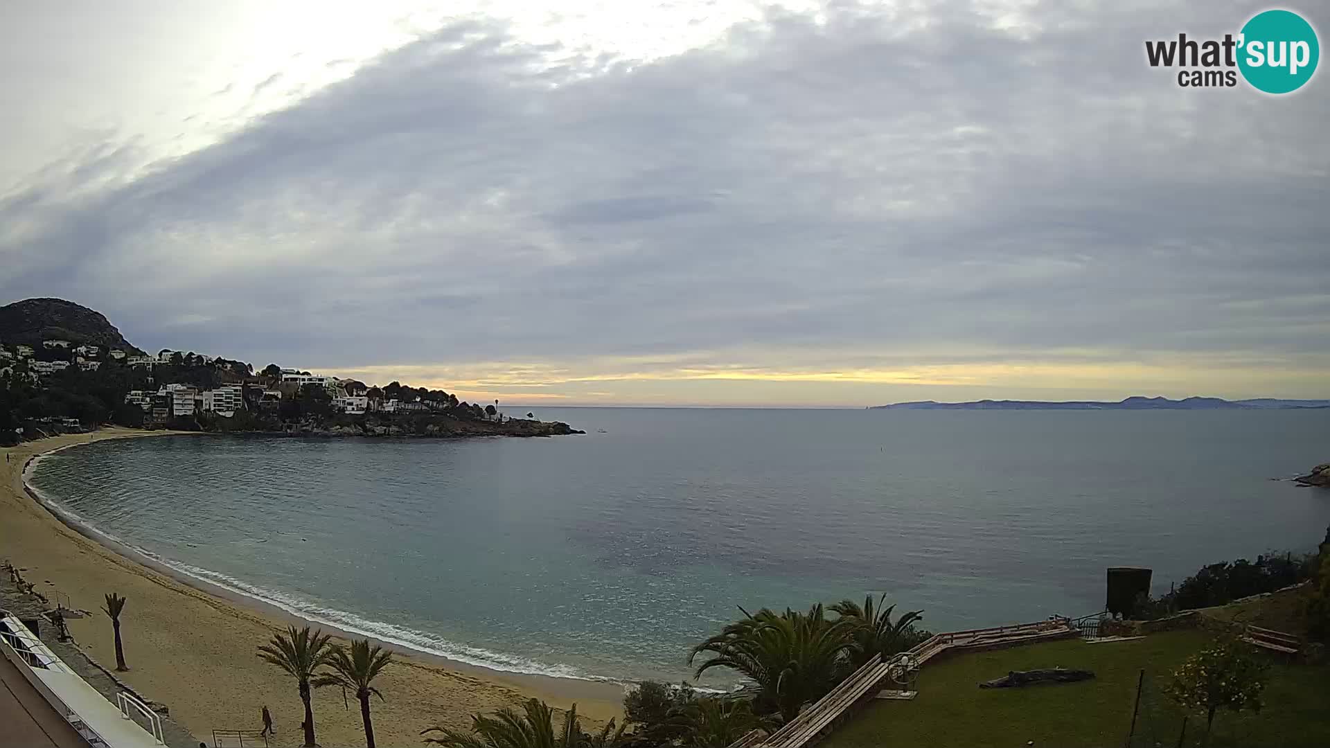 Playa de l’Almadrava camera en vivo Roses – Costa Brava – Espana