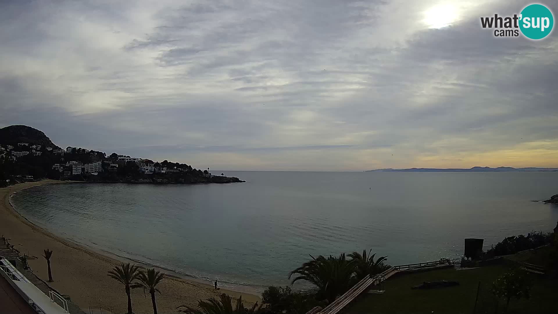 Playa de l’Almadrava camera en vivo Roses – Costa Brava – Espana