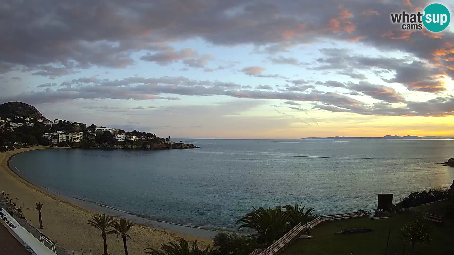 Playa de l’Almadrava camera en vivo Roses – Costa Brava – Espana