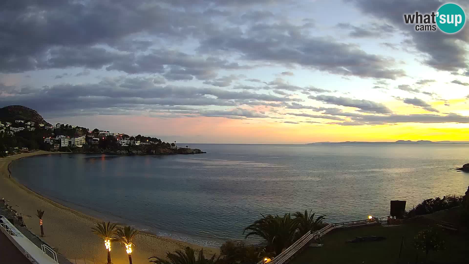 Playa de l’Almadrava camera en vivo Roses – Costa Brava – Espana