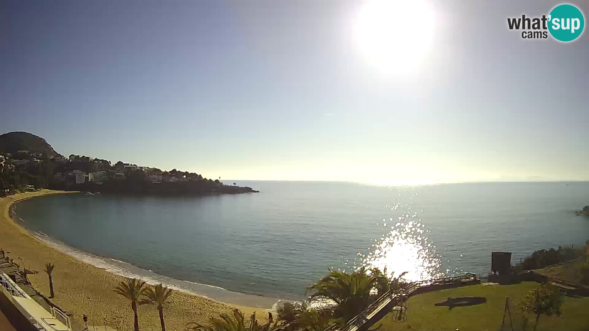 Platja de l’Almadrava beach Live Webcam Roses – Costa Brava – Spain