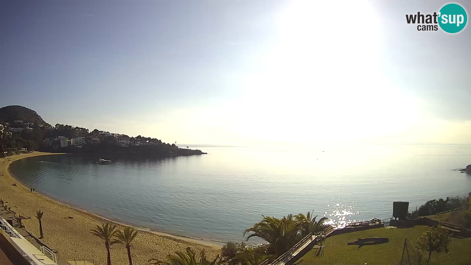 Platja de l’Almadrava beach Live Webcam Roses – Costa Brava – Spain