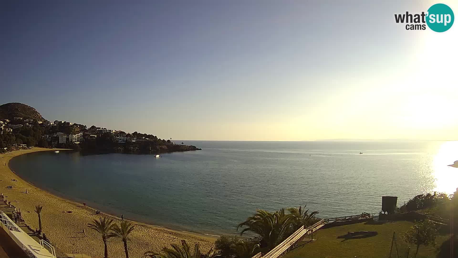 Platja de l’Almadrava beach Live Webcam Roses – Costa Brava – Spain