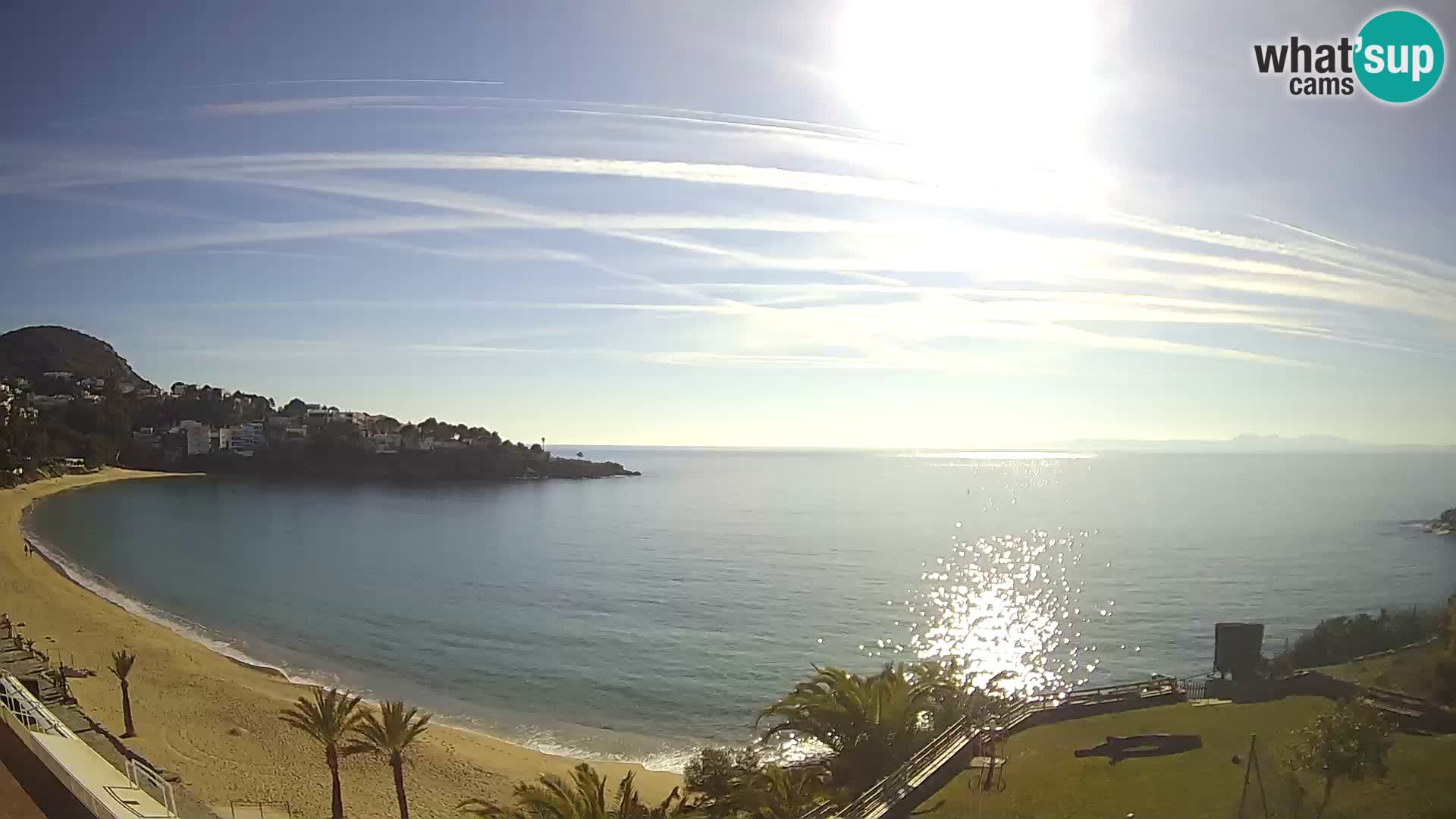 Platja de l’Almadrava beach Live Webcam Roses – Costa Brava – Spain