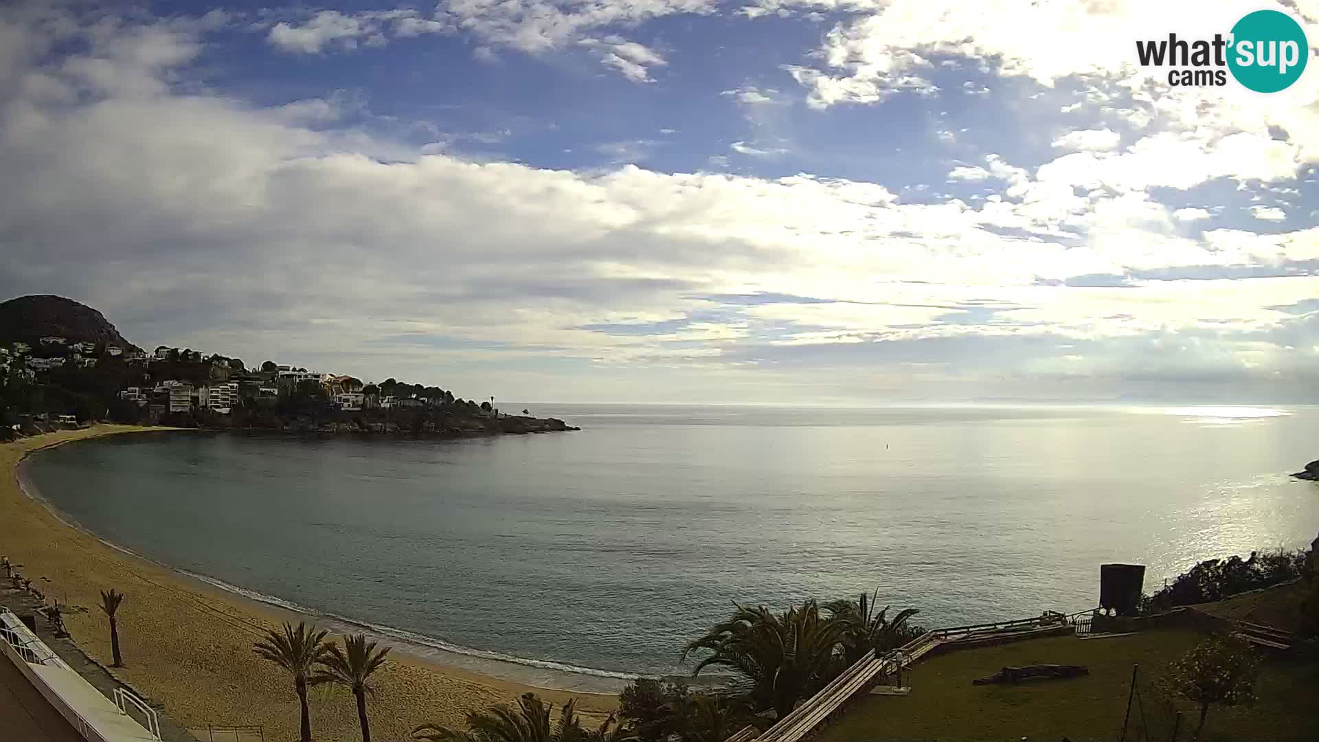 Playa de l’Almadrava camera en vivo Roses – Costa Brava – Espana