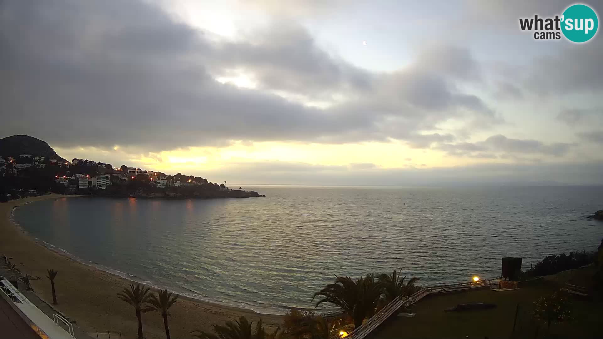 Playa de l’Almadrava camera en vivo Roses – Costa Brava – Espana