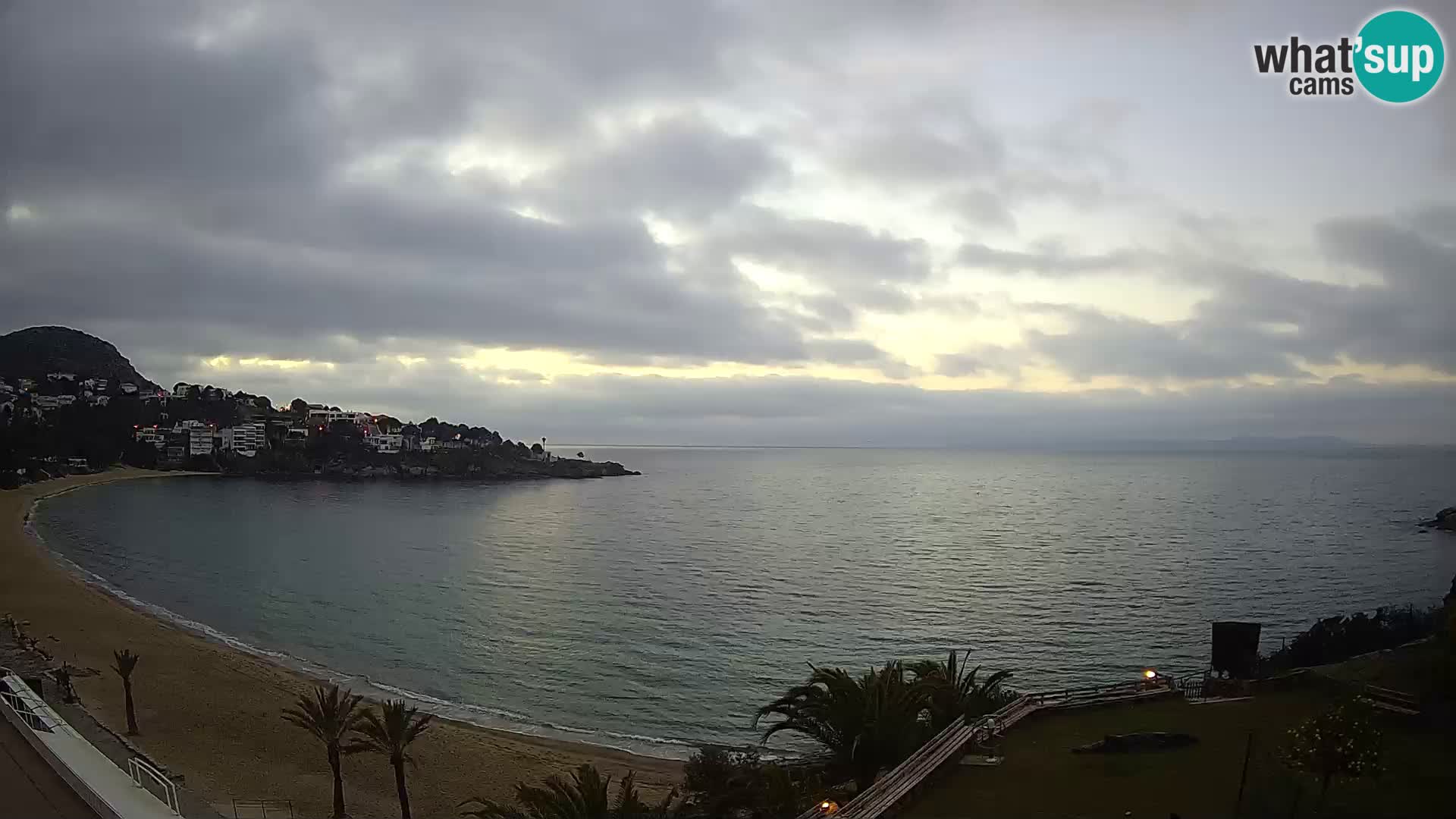 Playa de l’Almadrava camera en vivo Roses – Costa Brava – Espana