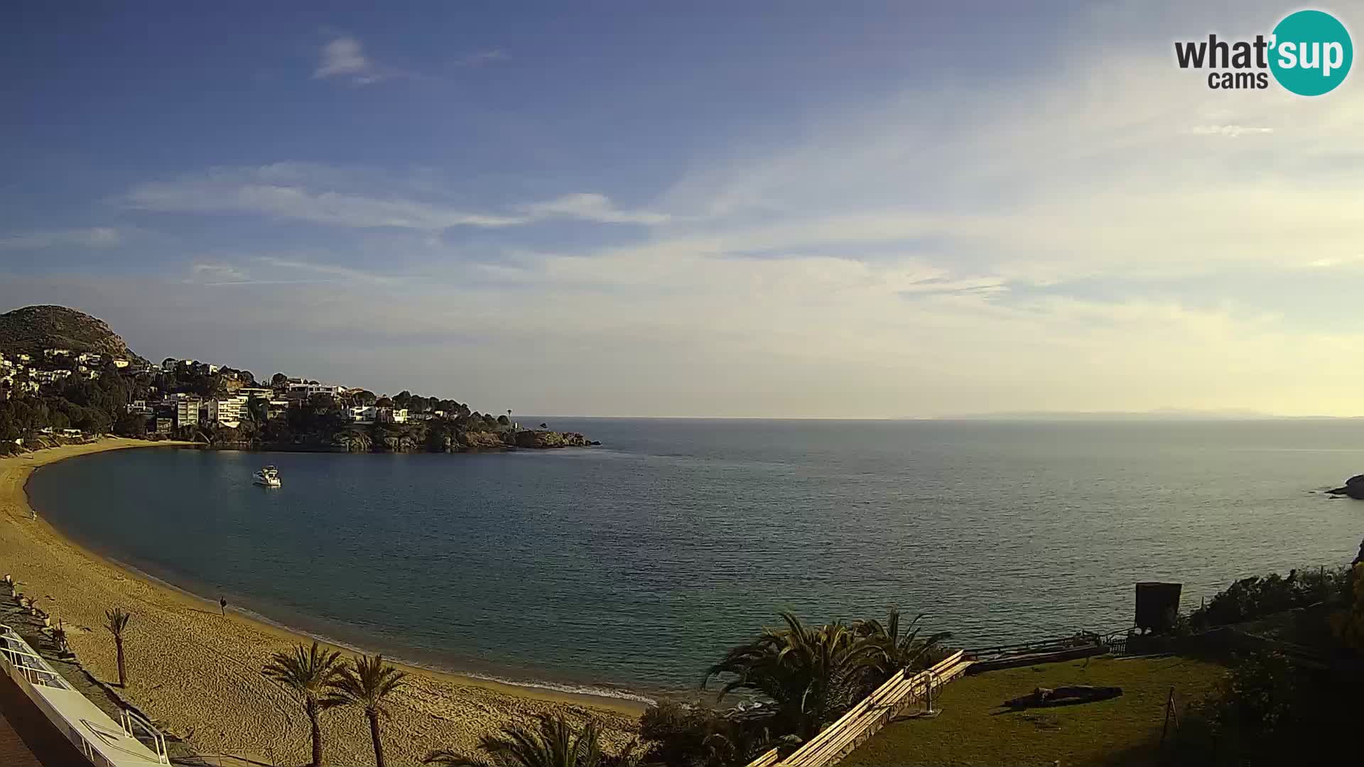 Platja de l’Almadrava beach Live Webcam Roses – Costa Brava – Spain