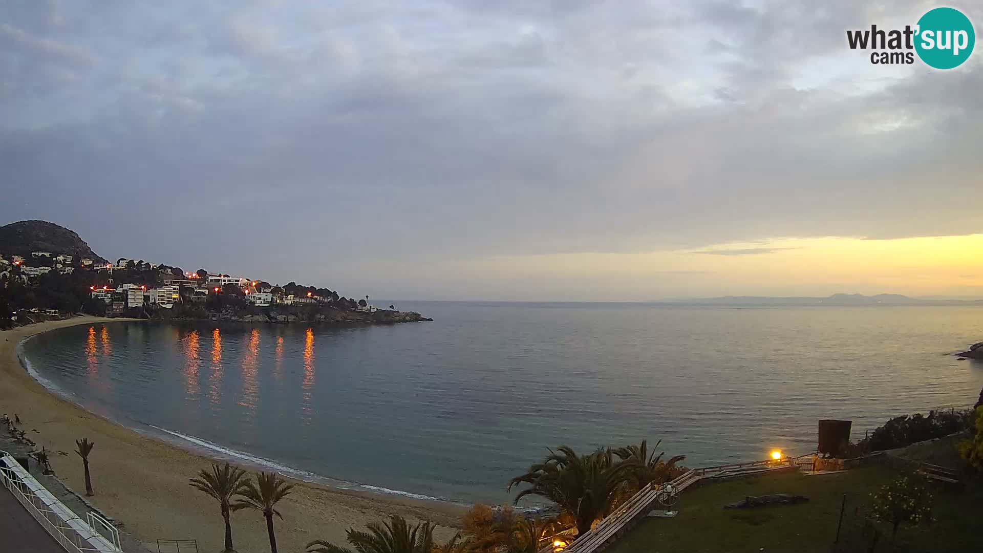 Plaža de l’Almadrava Spletna kamera Roses – Costa Brava – Španija