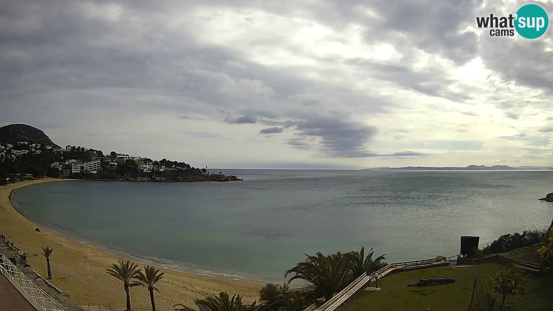 Playa de l’Almadrava camera en vivo Roses – Costa Brava – Espana