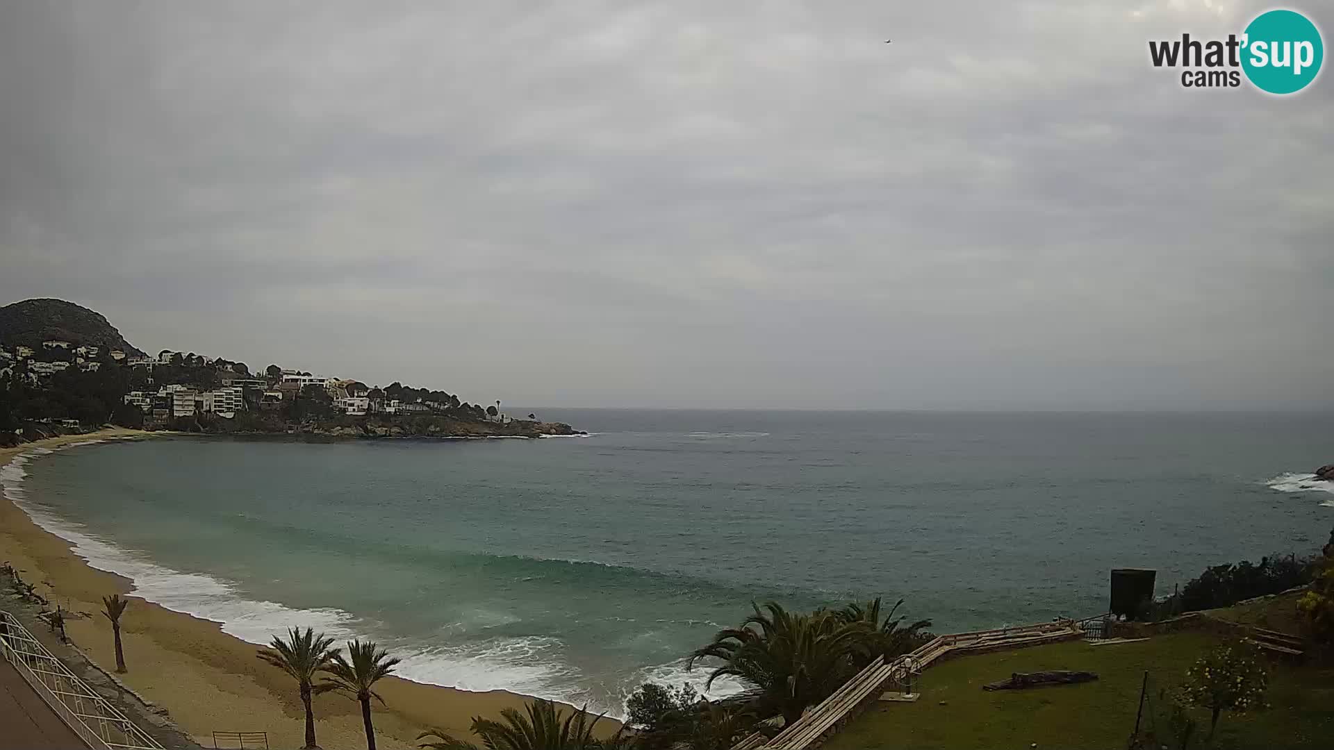 Platja de l’Almadrava beach Live Webcam Roses – Costa Brava – Spain