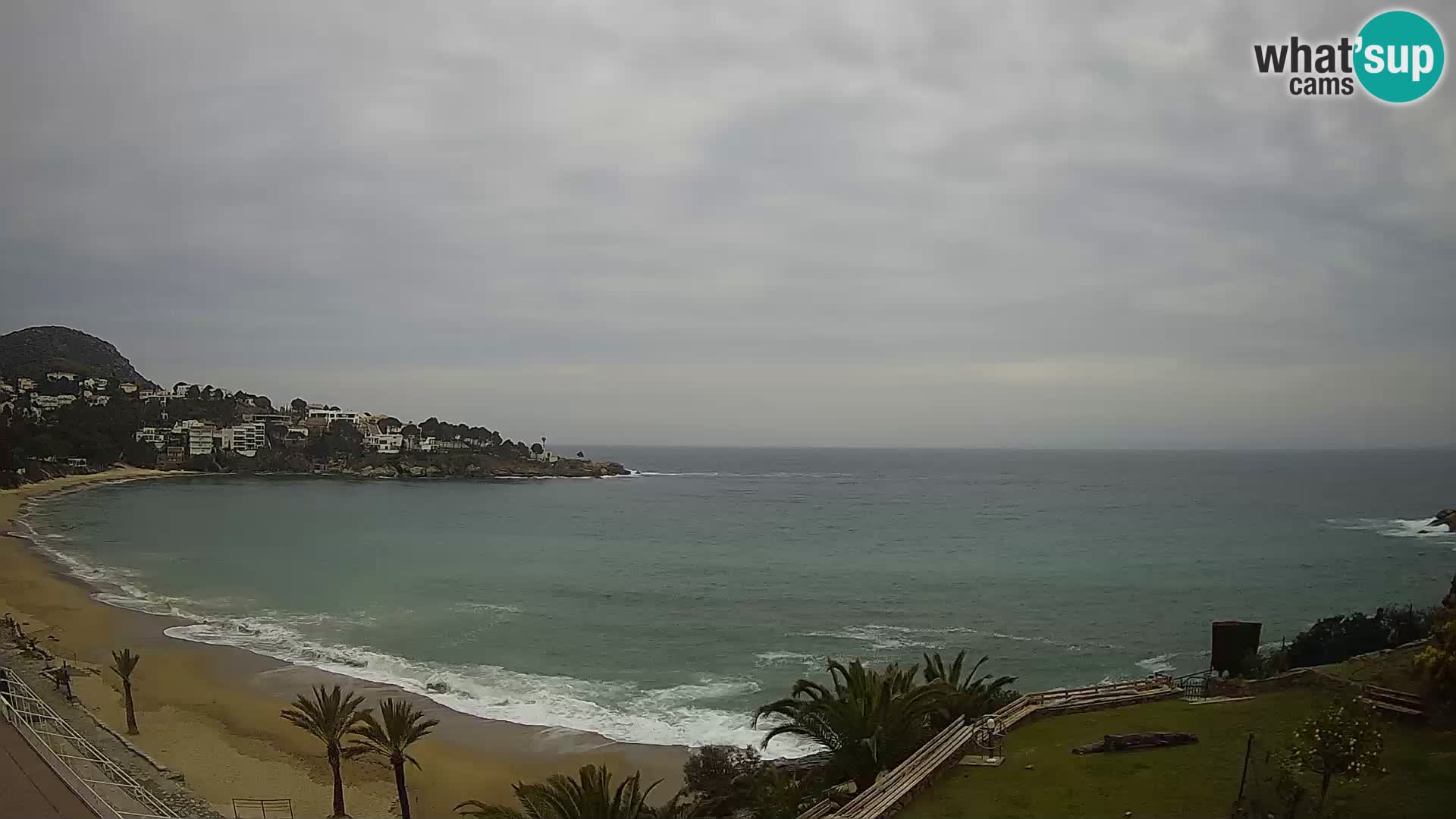 Platja de l’Almadrava beach Live Webcam Roses – Costa Brava – Spain