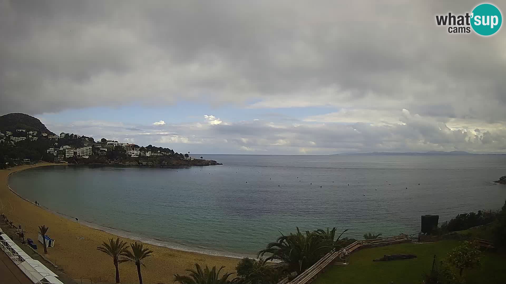 Platja de l’Almadrava beach Live Webcam Roses – Costa Brava – Spain