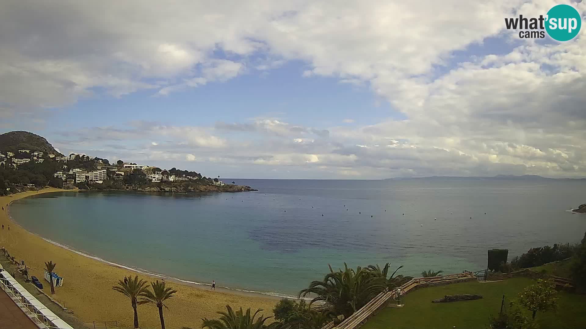 Platja de l’Almadrava beach Live Webcam Roses – Costa Brava – Spain