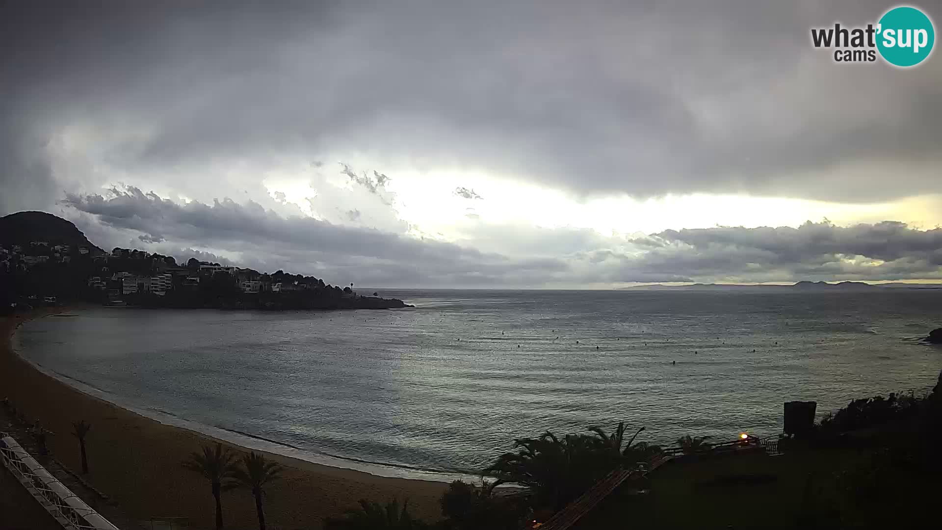 Playa de l’Almadrava camera en vivo Roses – Costa Brava – Espana