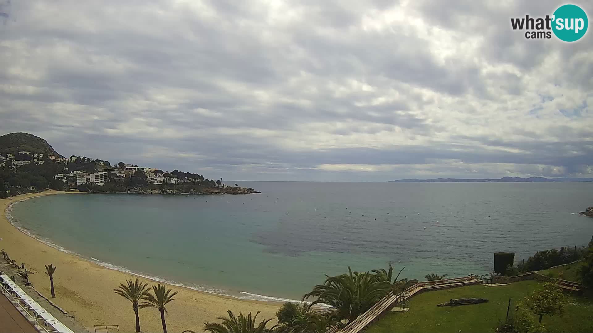 Platja de l’Almadrava beach Live Webcam Roses – Costa Brava – Spain