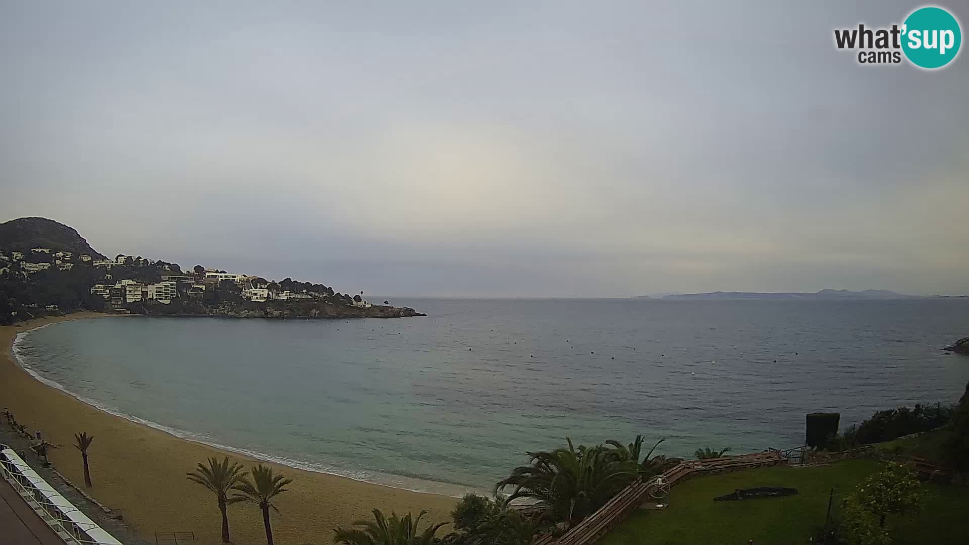 Platja de l’Almadrava beach Live Webcam Roses – Costa Brava – Spain