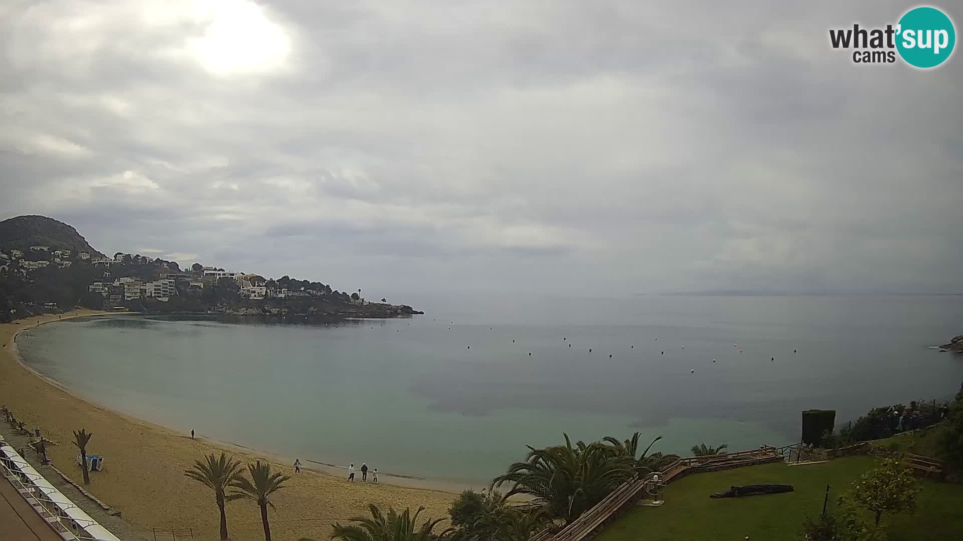 Platja de l’Almadrava beach Live Webcam Roses – Costa Brava – Spain