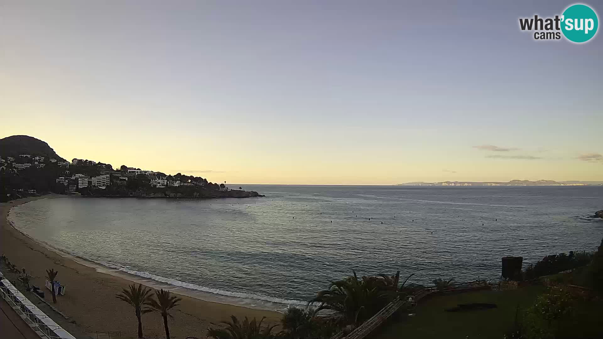 Playa de l’Almadrava camera en vivo Roses – Costa Brava – Espana
