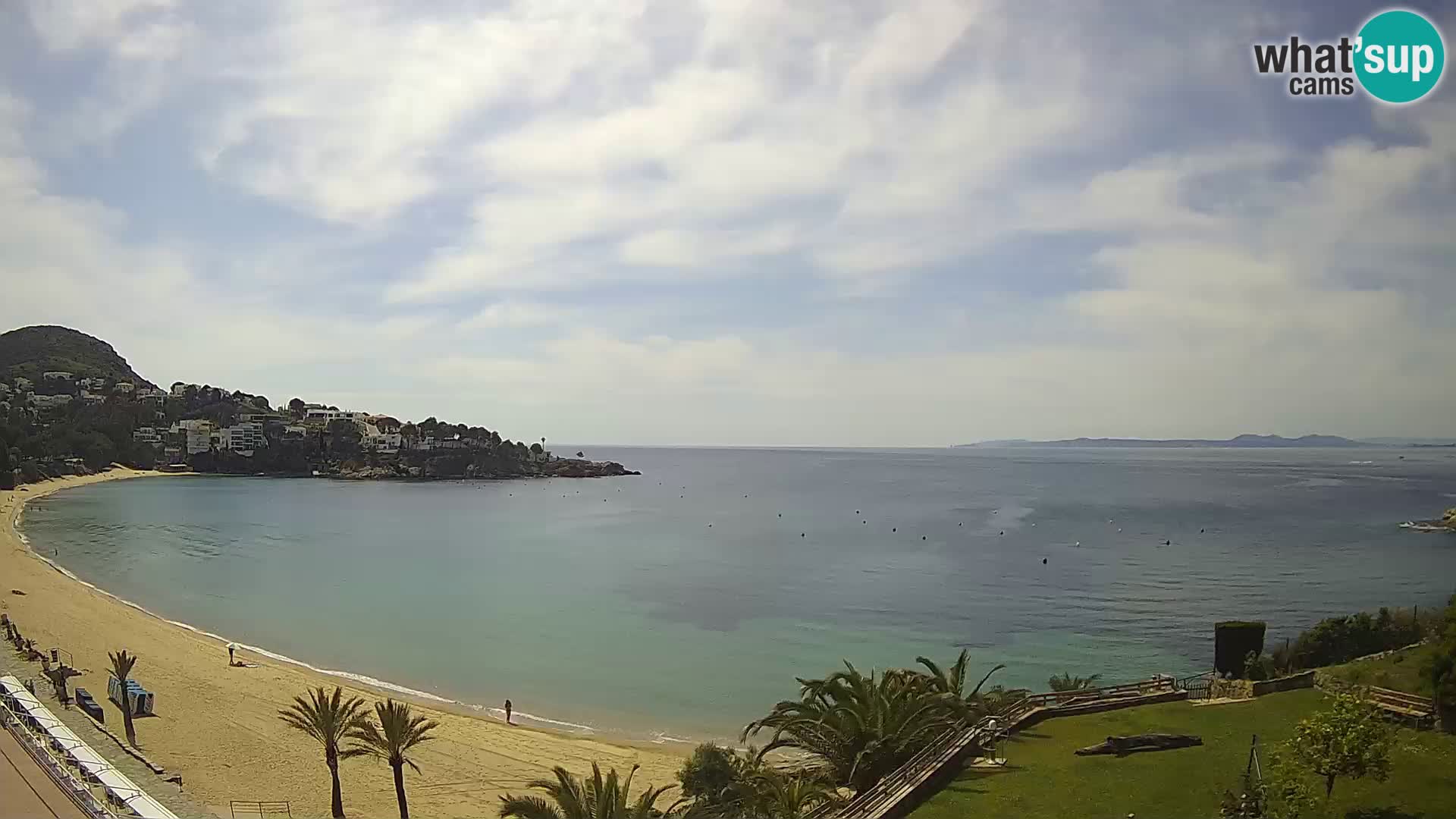 Platja de l’Almadrava beach Live Webcam Roses – Costa Brava – Spain