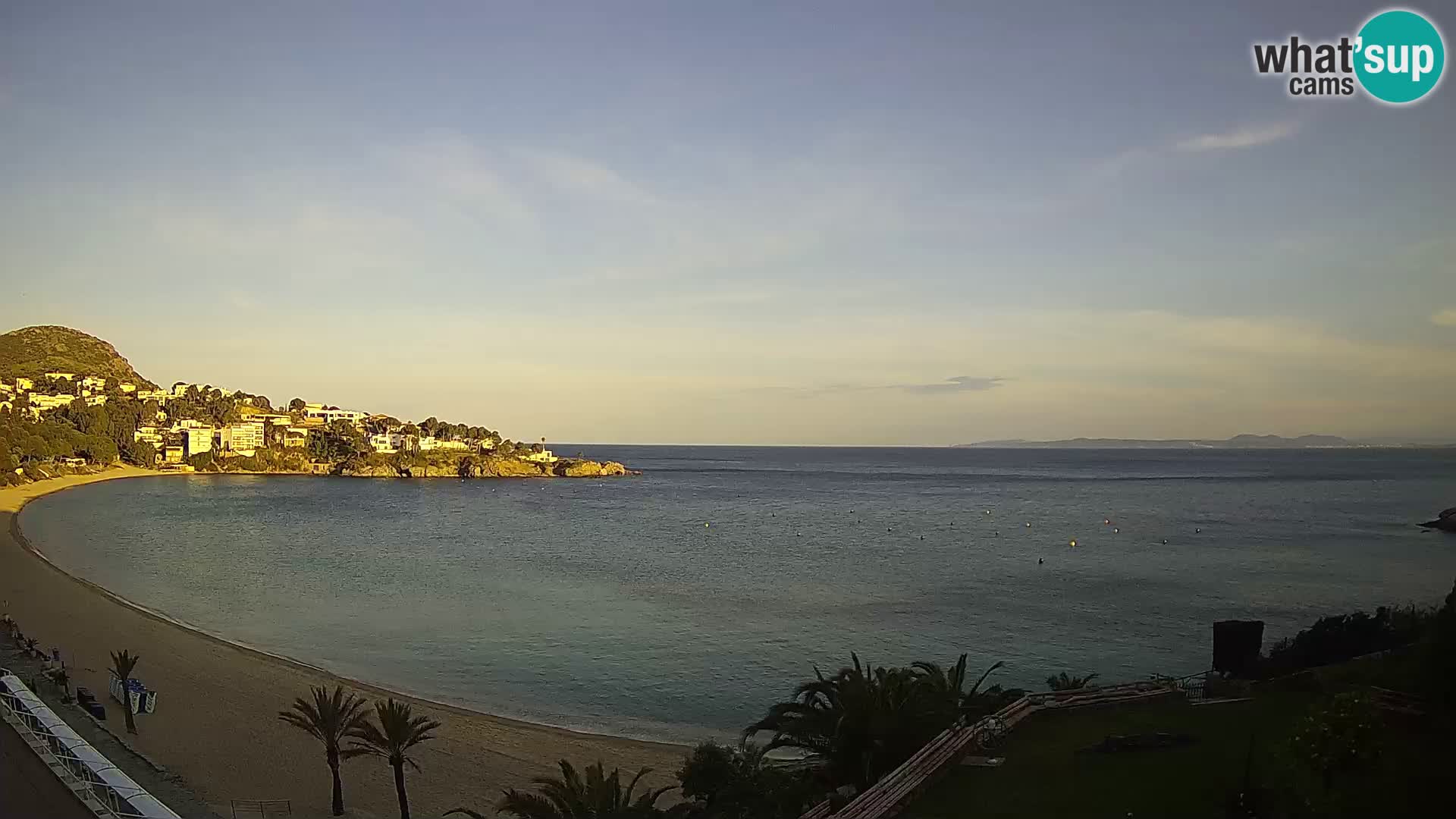 Platja de l’Almadrava beach Live Webcam Roses – Costa Brava – Spain